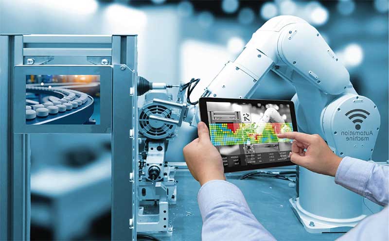 4 Ways AI-Driven Automation Outperforms Traditional Automation in Pharma Manufacturing